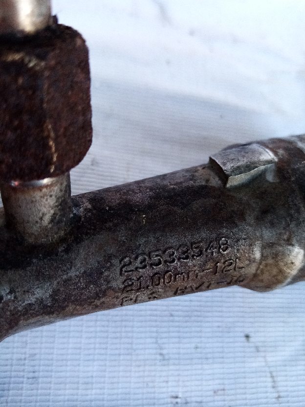 патрубок охладителя газов системы egr DD, б/у - 1